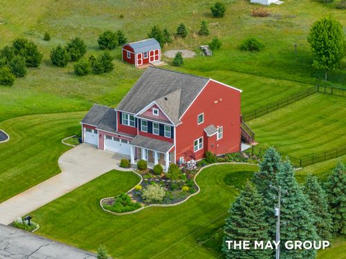 8500 E Barber Rdg Se, Alto, MI, 49302-8978 | Card Image