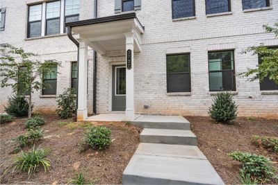 2727 Harrison Drive, Townhouse with 3 bedrooms, 3 bathrooms and 2 parking in Lawrenceville GA | Image 2