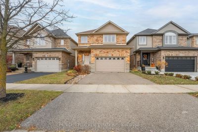 26 Creek Ridge St, House other with 3 bedrooms, 3 bathrooms and 3 parking in Kitchener ON | Image 3