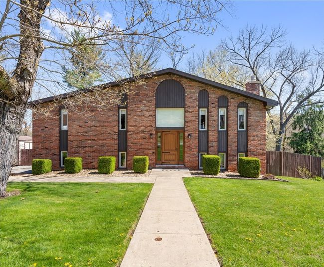 141 Terrace Ct, House other with 3 bedrooms, 3 bathrooms and 2 parking in Trafford PA | Image 36
