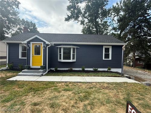 72 Weil Ave, Coventry Township, OH, 44319-3048 | Card Image