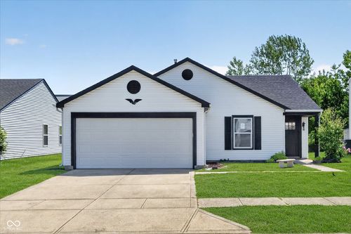 2145 Shadowbrook Dr, Plainfield, IN, 46168-4706 | Card Image