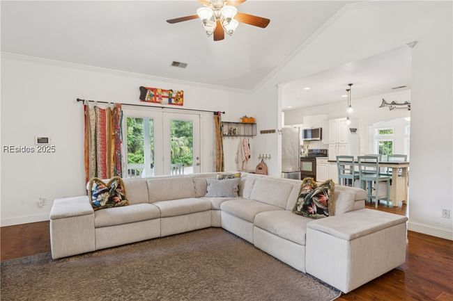 15 Palmetto Beach Dr, House other with 3 bedrooms, 2 bathrooms and null parking in Bluffton SC | Image 17