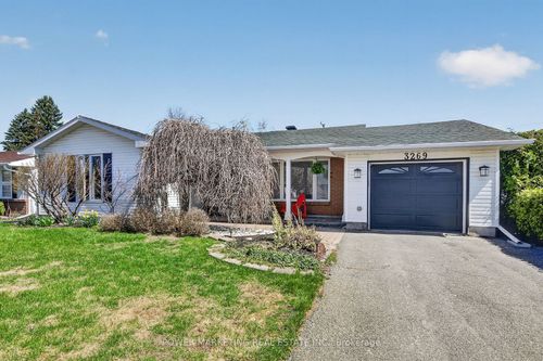 3269 Clearwater Cres, Ottawa, ON, K1V7S3 | Card Image