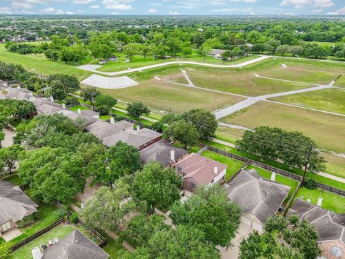 4815 Knights Branch Dr, Sugar Land, TX, 77479-5337 | Card Image