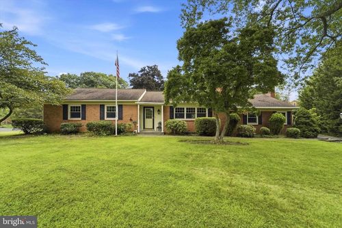 337 Kenilworth Ln, AMBLER, PA, 19002-2625 | Card Image