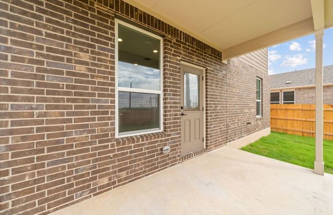 582 Tailwind Dr, House other with 4 bedrooms, 3 bathrooms and null parking in Kyle TX | Image 36