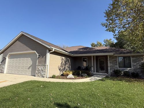833 Hudson Trail, LAKE GENEVA, WI, 53147 | Card Image