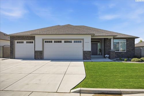 2456 Maggio Loop, Richland, WA, 99352-5002 | Card Image