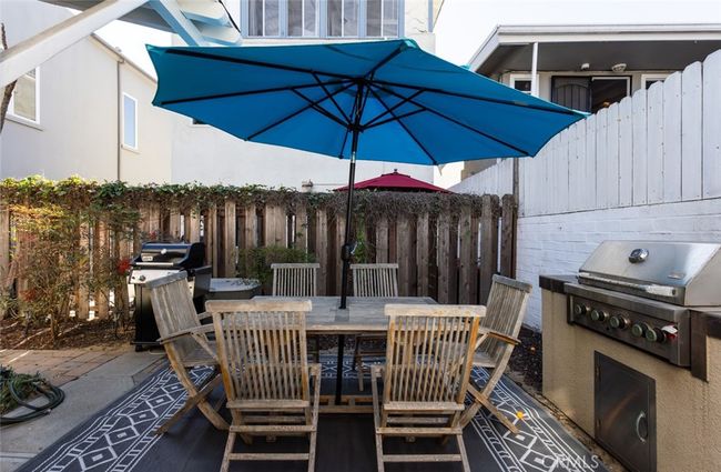 1113 W Balboa Blvd, House other with 6 bedrooms, 4 bathrooms and 2 parking in Newport Beach CA | Image 18