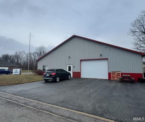 151 Rainbow Dr, Kokomo, IN, 46902-3772 | Card Image