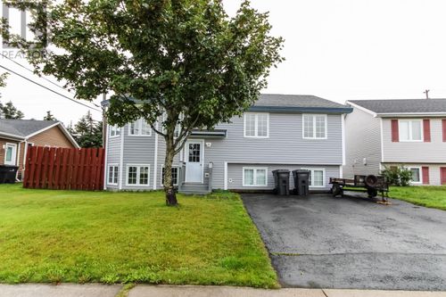 32 Relay Rd, Mount Pearl, NL, A1N5A6 | Card Image
