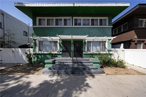 643 Elm Ave, Long Beach, CA, 90802-1406 | Card Image