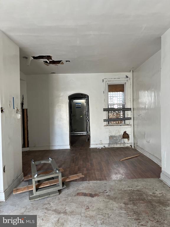 Residential in PHILADELPHIA 4