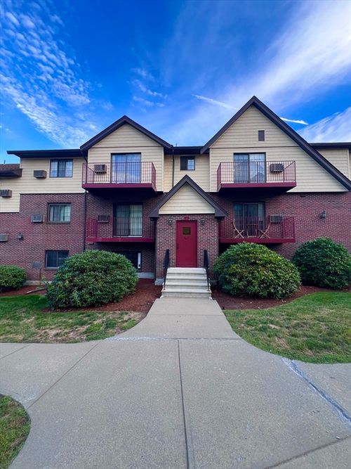 apt-8-11 Royal Crest Dr, Randolph, MA, 02368-3021 | Card Image
