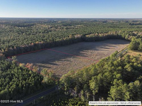1062 Creek Rd, Whiteville, NC, 28472 | Card Image