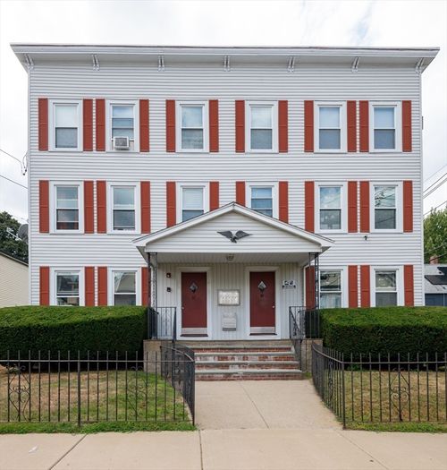 apt-1-32 Almont St, Medford, MA, 02155-2731 | Card Image