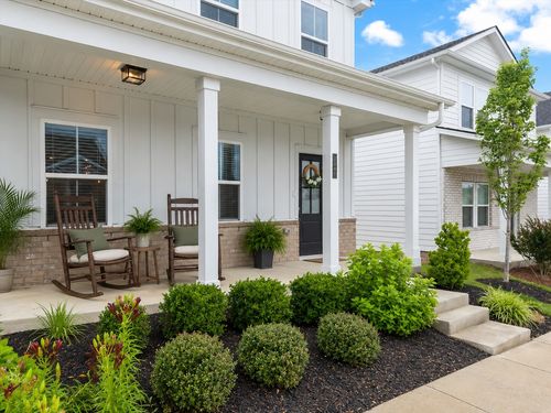 1337 Carriage Park Dr, Hermitage, TN, 37076-2445 | Card Image