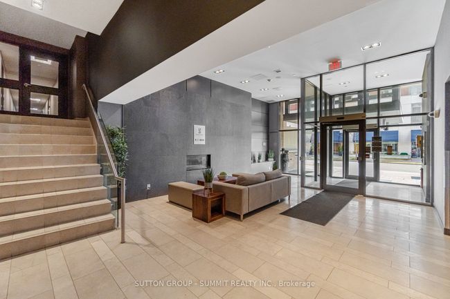 1103 - 1940 Ironstone Dr, Condo with 2 bedrooms, 2 bathrooms and null parking in Burlington ON | Image 4