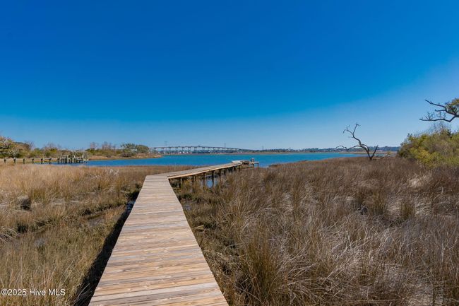 111 Magens Ct E, House other with 4 bedrooms, 4 bathrooms and 2 parking in Cedar Point NC | Image 55