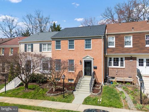1838 Golf View Ct, RESTON, VA, 20190-4701 | Card Image