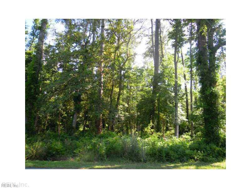 Land in Yorktown 5
