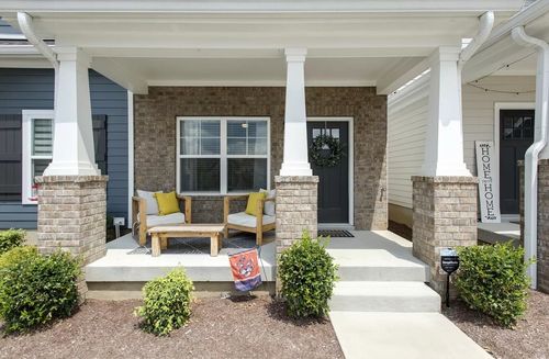 975 Ashland Place Dr, Nashville, TN, 37218-2539 | Card Image