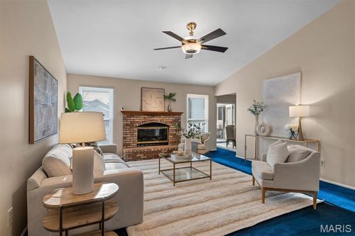 102 Meramec Meadows Ct, Fenton, MO, 63026-2735 | Card Image