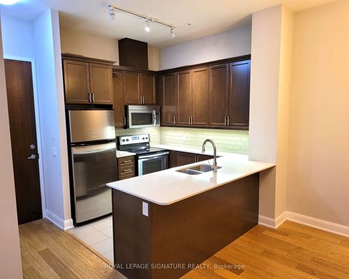 123-2480 Prince Michael Dr, Oakville, ON, L6H0H1 | Card Image