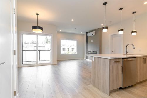 303-924 Jenkins Ave, Langford, BC, V9B2N7 | Card Image