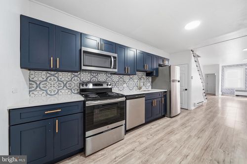 2062 E Stella St, PHILADELPHIA, PA, 19134-3635 | Card Image