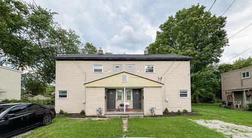32013 Ottawa St, Westland, MI, 48186-4778 | Card Image