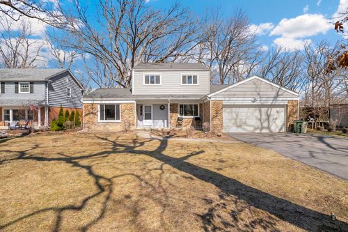 104 E Louis Ave, Lake Forest, IL, 60045-2941 | Card Image