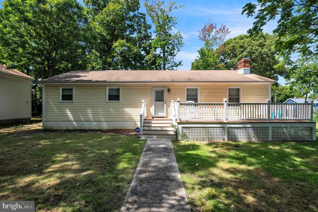 Jacksonville Ave, Villas, NJ 08251