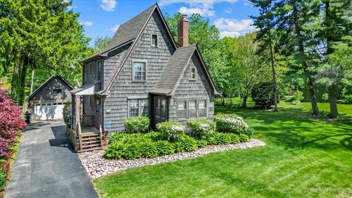 335 Arlington Rd, Itasca, IL, 60143-1801 | Card Image