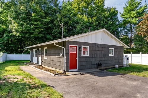 17 Paige Dr, Coventry, RI, 02816-8932 | Card Image