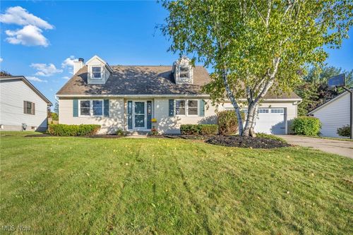 300 Decourcey St, Rittman, OH, 44270-1009 | Card Image