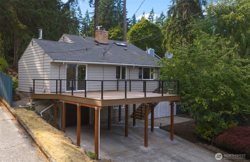 19703 12th Avenue Ne, Shoreline, WA, 98155 | Card Image