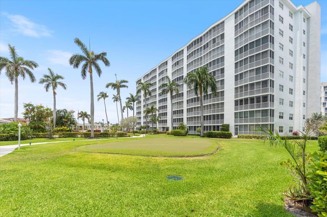 APT-220C - 3300 S Ocean Blvd, Condo with 1 bedrooms, 2 bathrooms and null parking in Highland Beach FL | Image 14