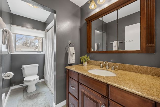 Full bath | Image 15