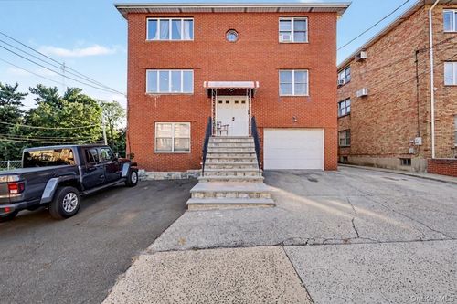 17 aka 13 Smart Avenue, Yonkers, NY, 10704 | Card Image