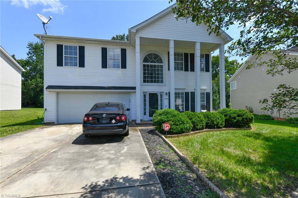 Candace Ridge Dr, Greensboro, NC 27406