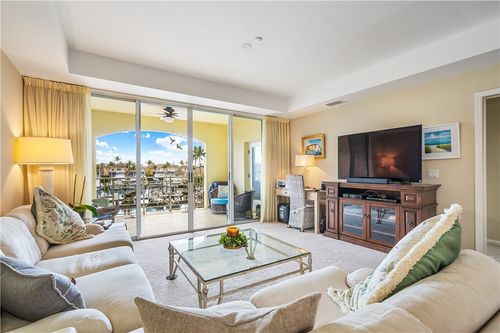 apt-203-5520 N Harbor Village Dr, Vero Beach, FL, 32967-7068 | Card Image