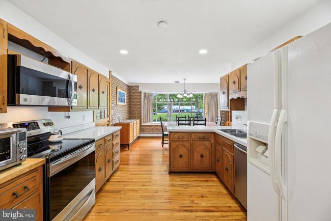 7410 Good Luck Rd, House other with 4 bedrooms, 3 bathrooms and null parking in LANHAM MD | Image 19