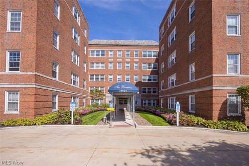 406-19015 Van Aken Blvd, Shaker Heights, OH, 44122-3504 | Card Image