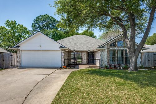 1109 Prairie Creek Pl, Flower Mound, TX, 75028-2538 | Card Image