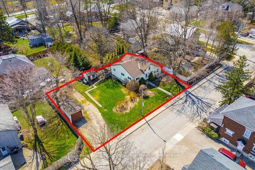 255 Provost Lane, Fergus, ON, N1M2M9 | Card Image