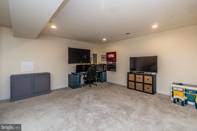 8 Margot Ln, Townhouse with 4 bedrooms, 4 bathrooms and null parking in MEDIA PA | Image 45