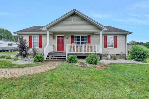 75 Estate Dr, Glade Hill, VA, 24092-1864 | Card Image
