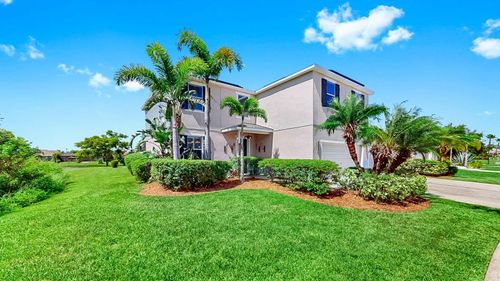 112 Slipper Key Rd, APOLLO BEACH, FL, 33572-3524 | Card Image